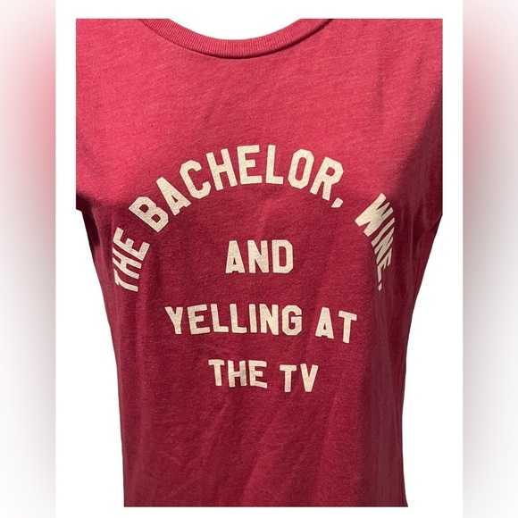 The Bachelor, Wine, & Yelling at the TV Berry Short Sleeve T-shirt - Picture 2 of 3